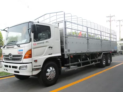 123oto THAY KÍNH XE Ô TÔ tải Hino 5 tấn tận nơi